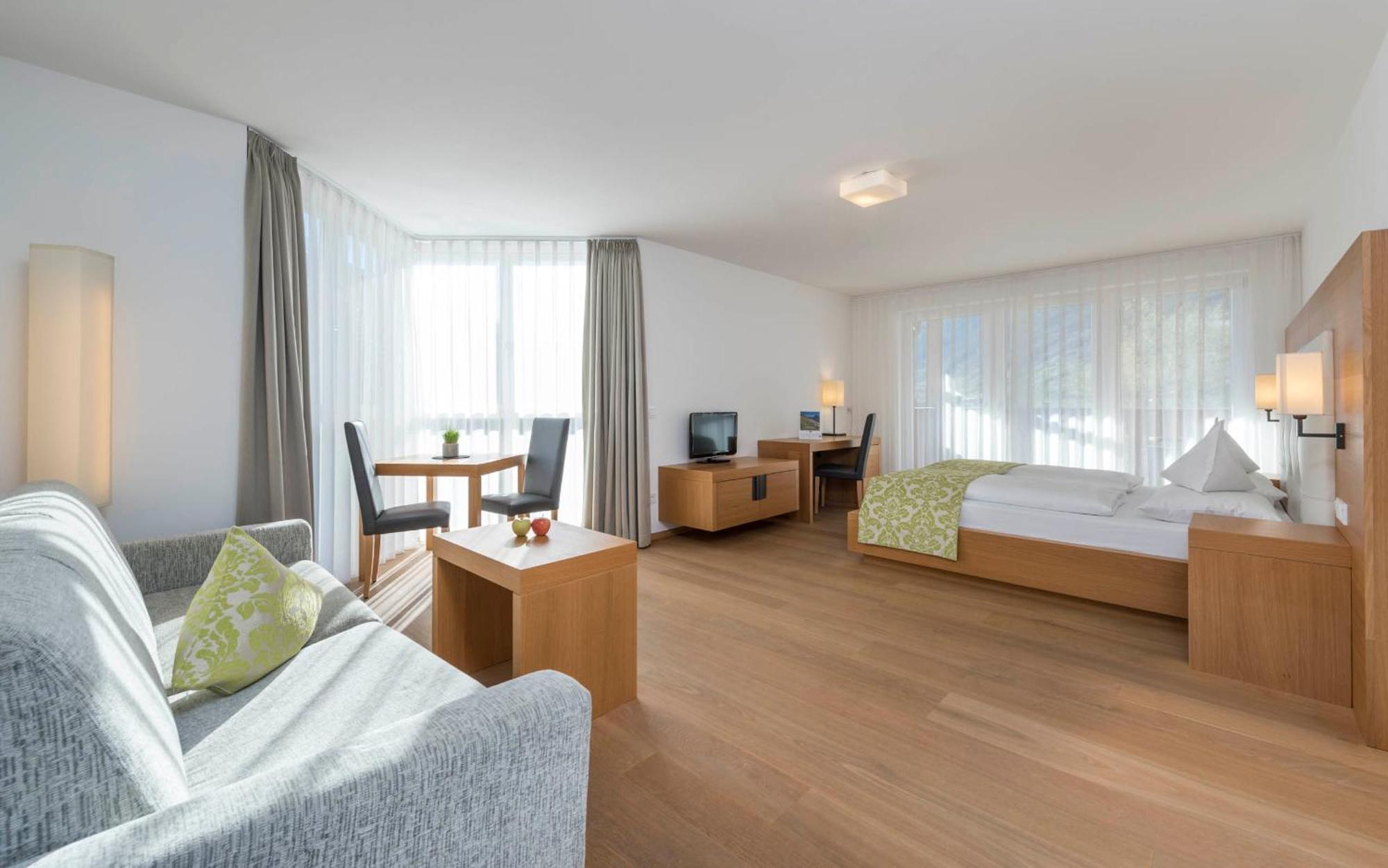 Hotel Vinschgerhof Silandro Esterno foto