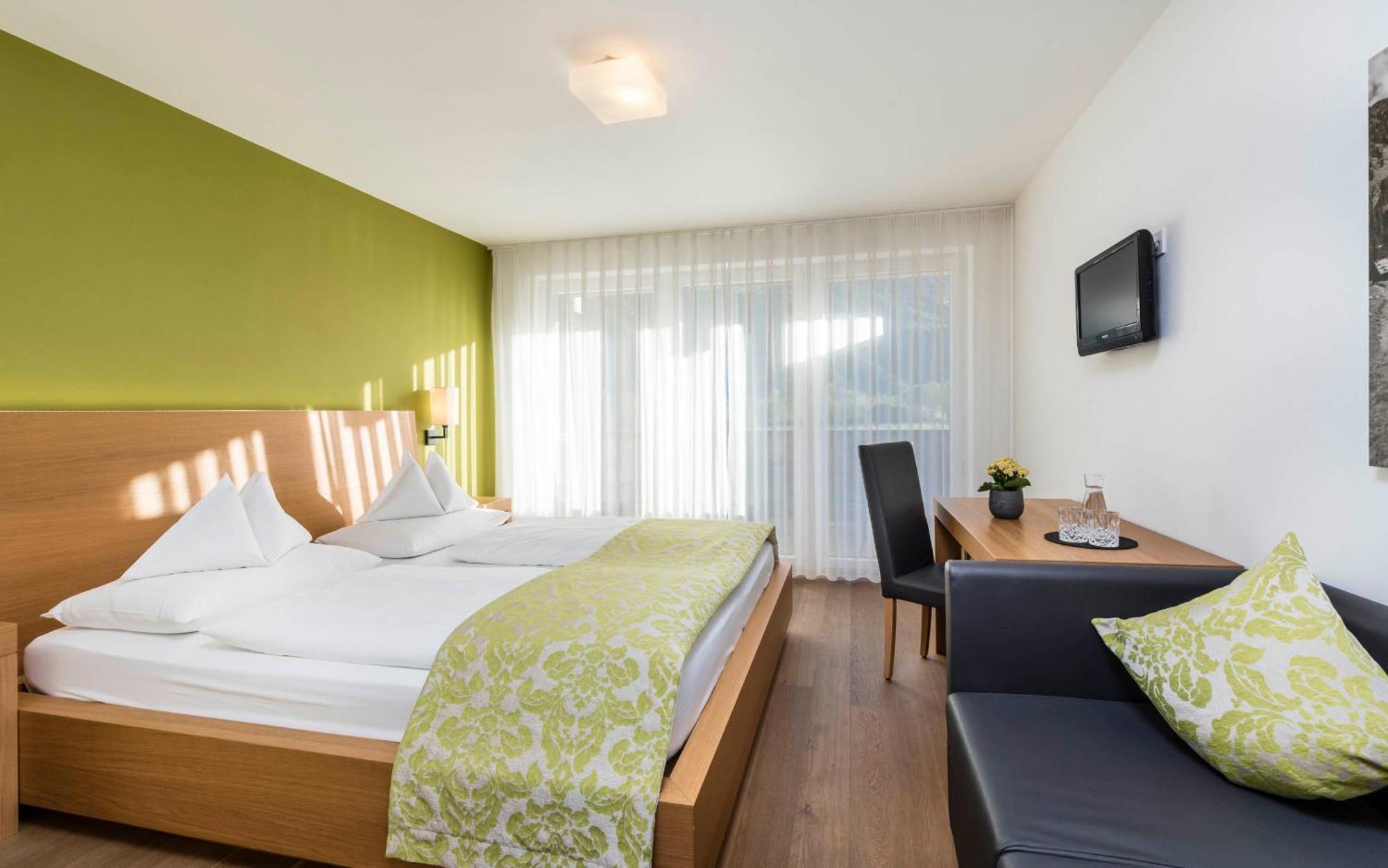 Hotel Vinschgerhof Silandro Esterno foto