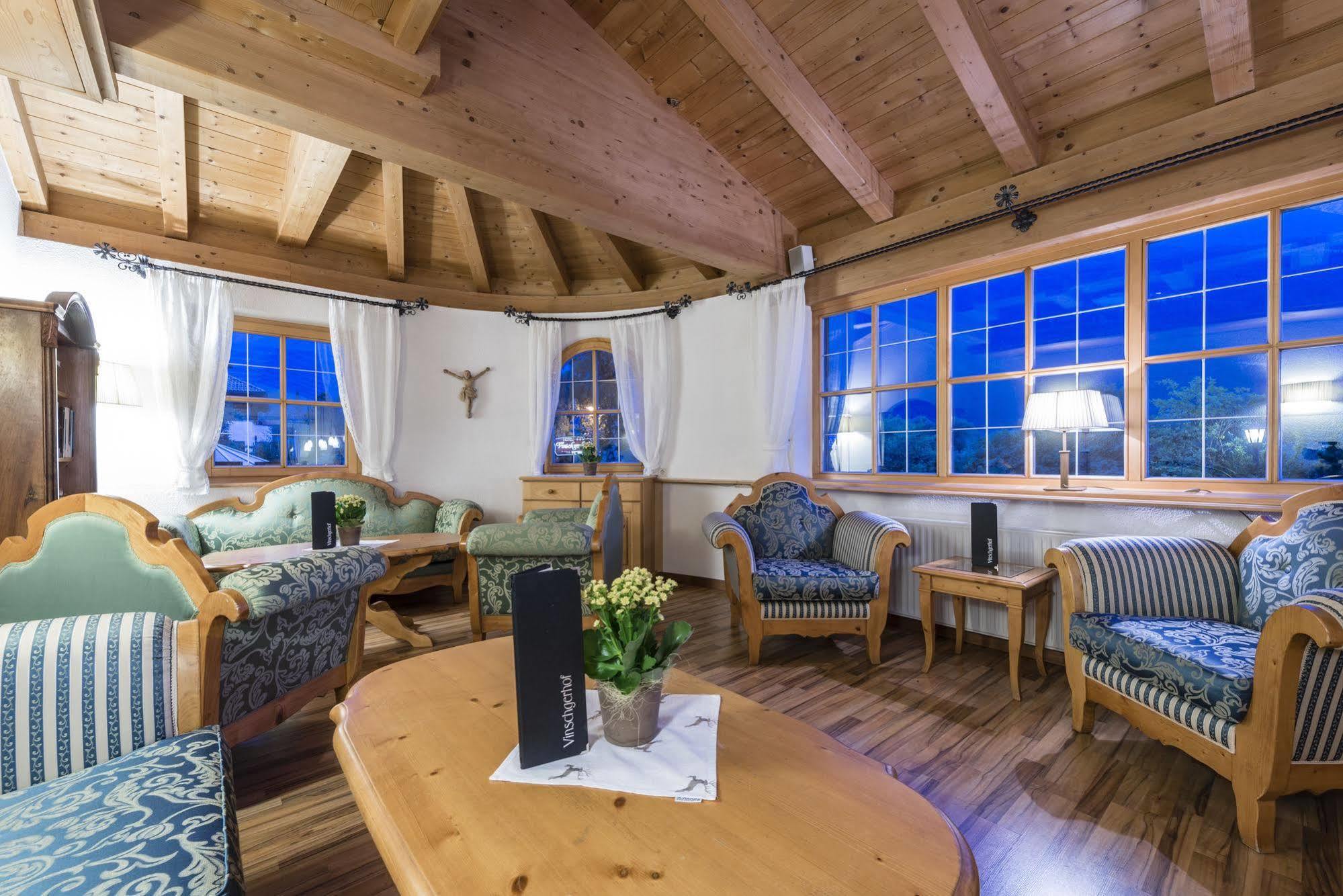Hotel Vinschgerhof Silandro Esterno foto